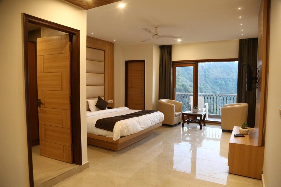 Hotel Shining Hills à Mussoorie Extérieur photo
